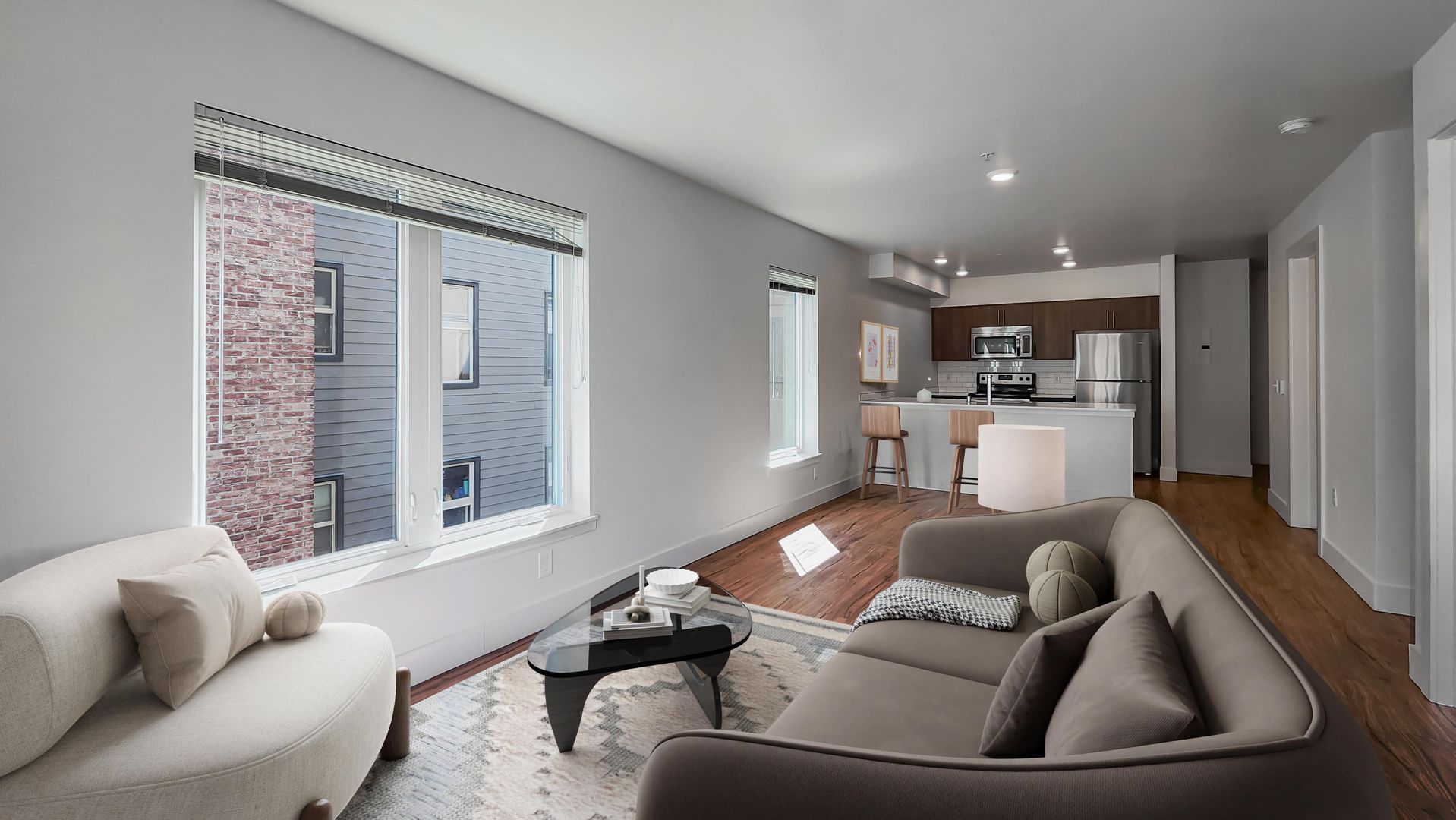 Seattle Apartment: 1430 Summit Avenue