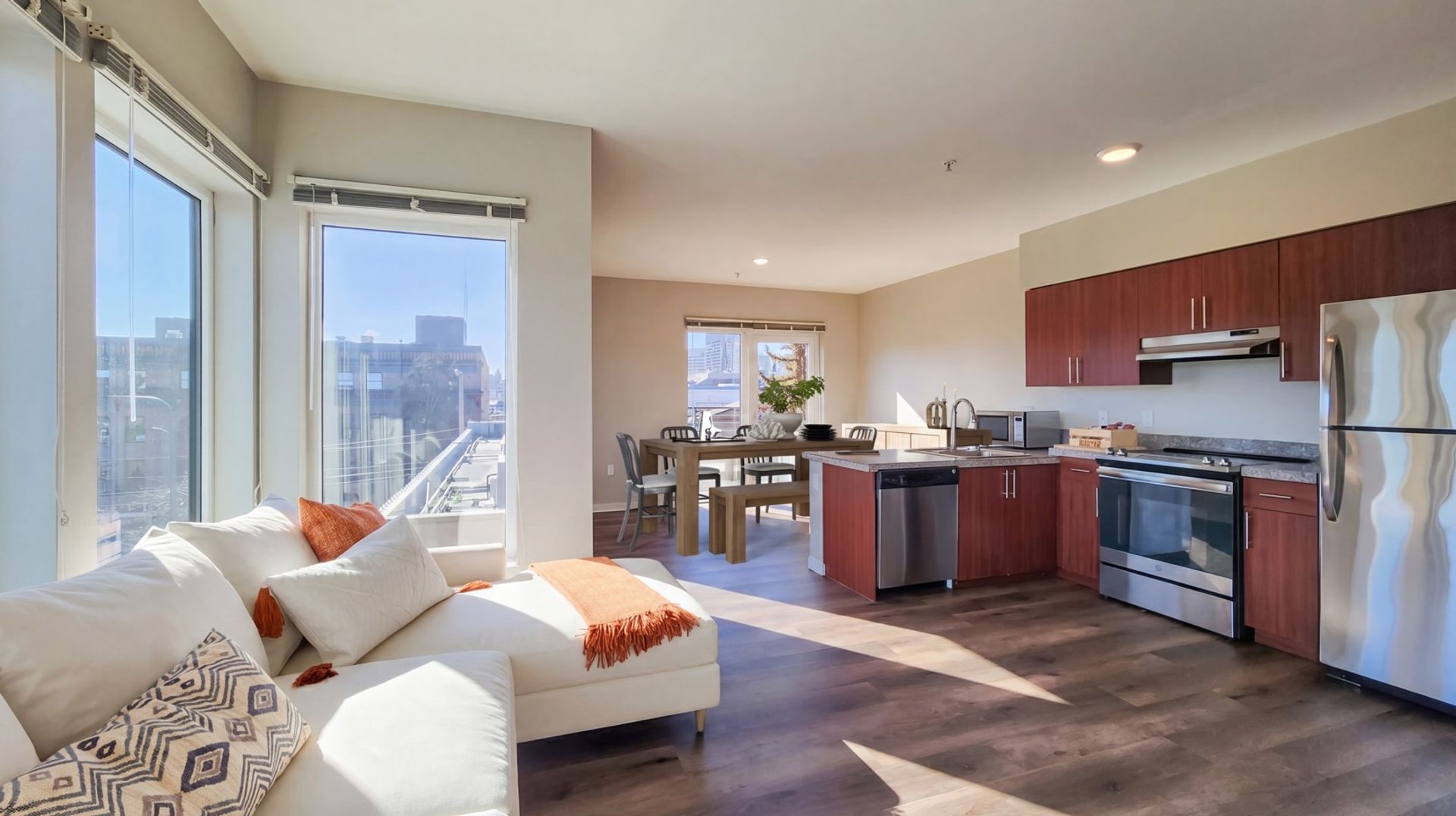 Seattle Apartment: 1641 Nagle Pl