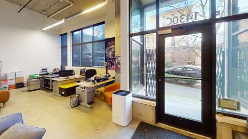Beautiful Open Office Space in Capitol Hill – photo 1