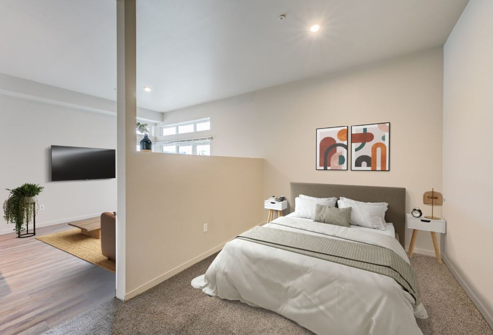Seattle Apartment: 1641 Nagle Pl