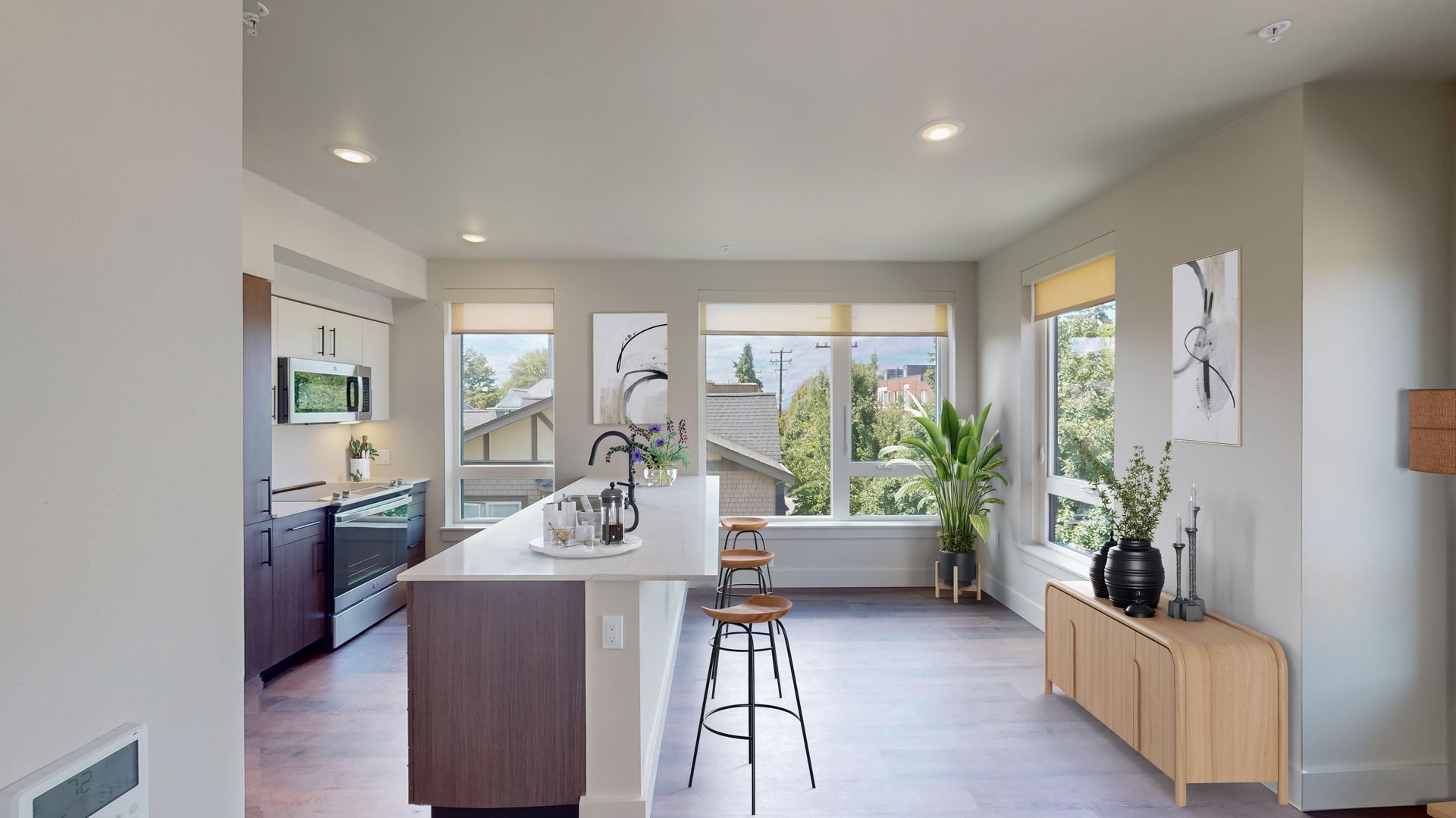 Capitol Hilltop Apartments