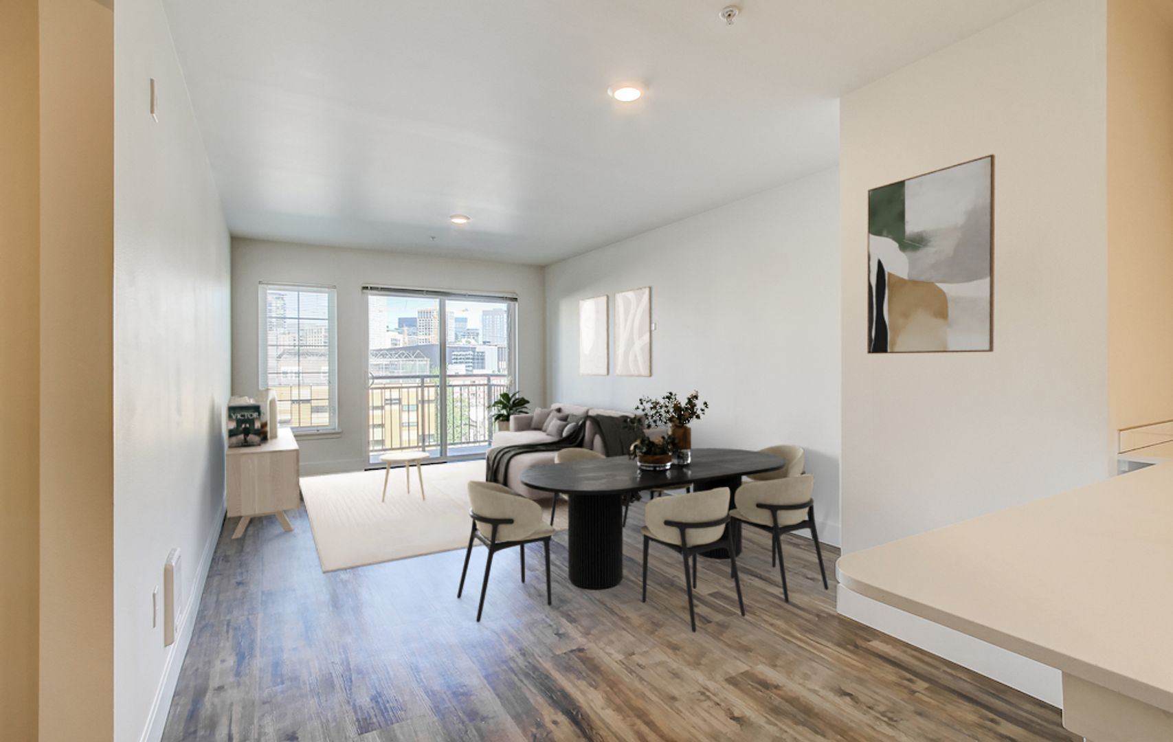 Seattle Apartment: 1430 Summit Avenue