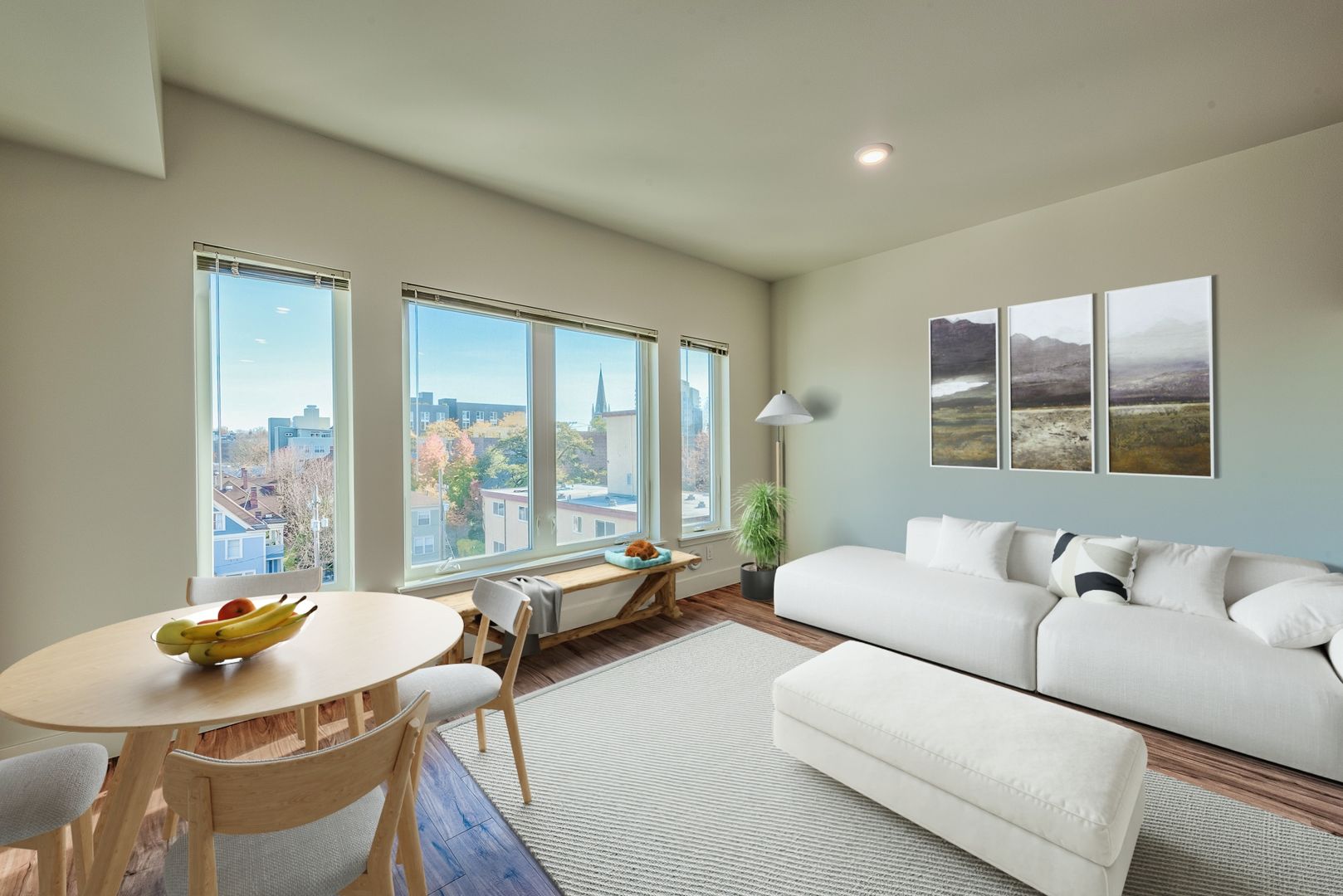 Seattle Apartment: 1430 Summit Avenue