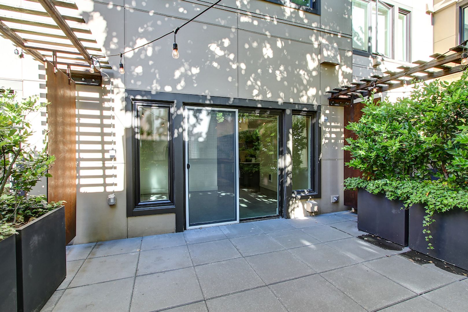 Seattle Apartment: 1430 Summit Avenue
