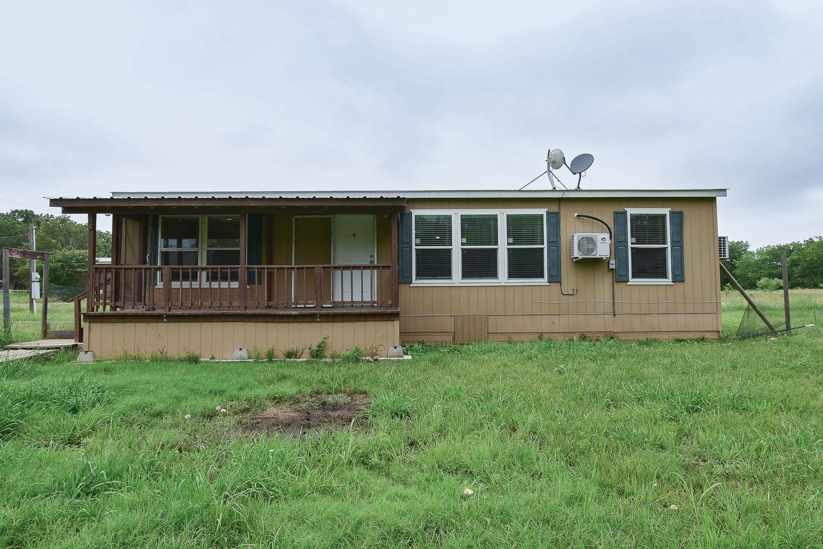 Quinlan House: 550 Quail Run