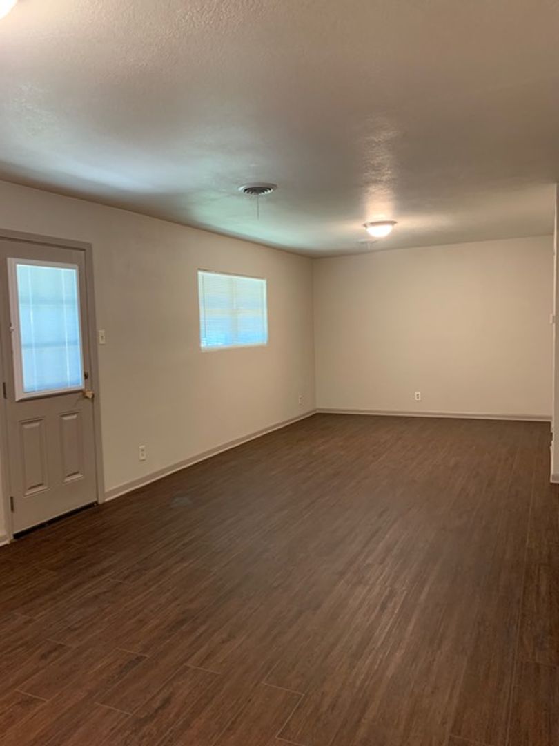 Greenville House: 1400 Glendale