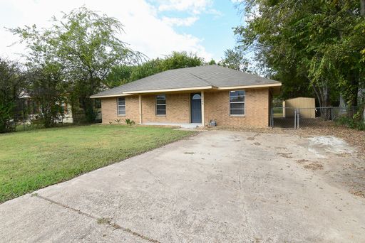 4008 Templeton - House – photo 1