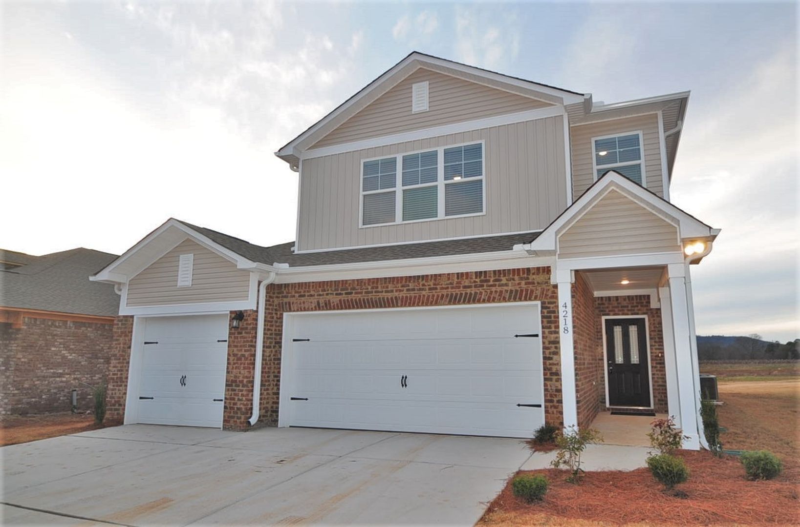 Huntsville House: 4218 Textile Lane
