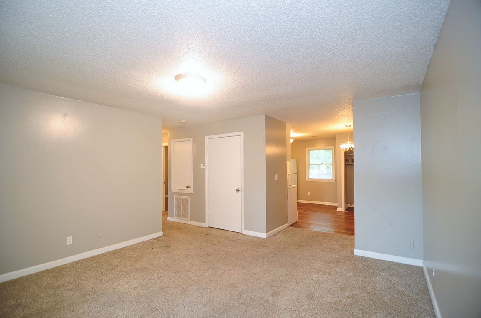 Huntsville Apartment: 3913 Talwell Drive