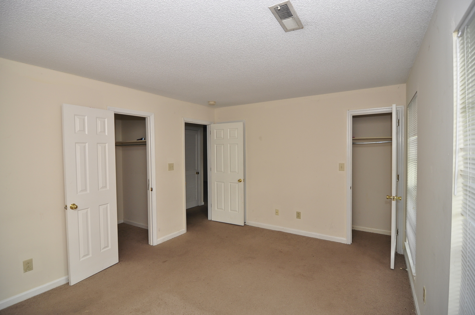 Huntsville Apartment: 2606 Wynterhall Drive