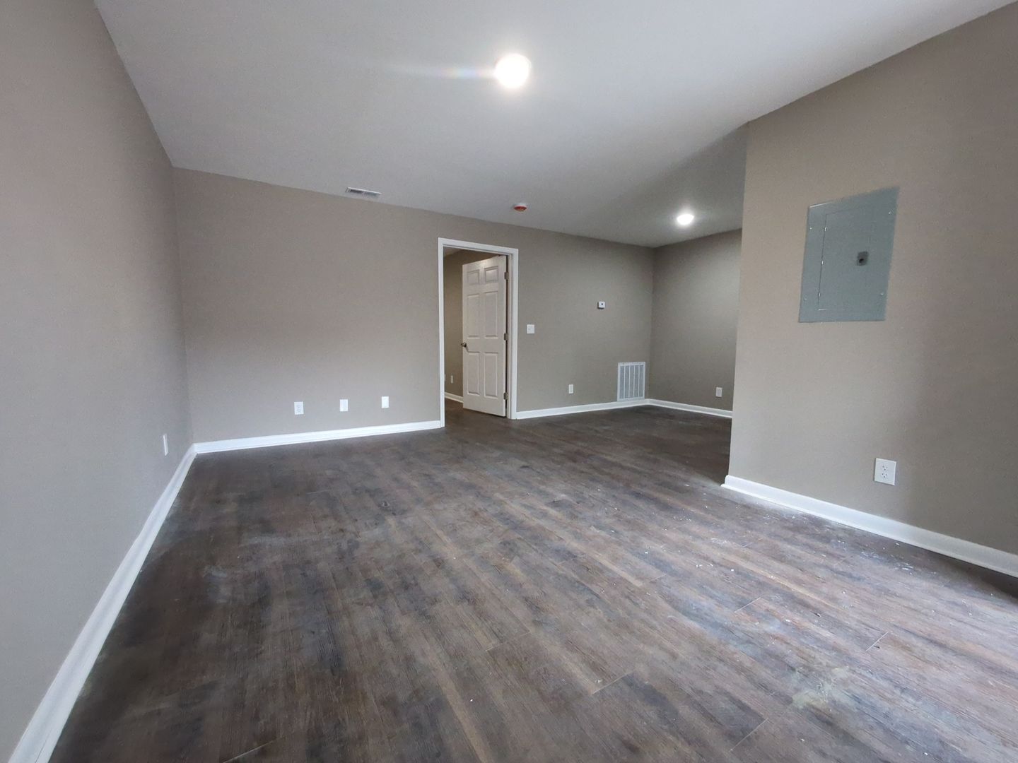 Huntsville Apartment: 3913 Talwell Drive