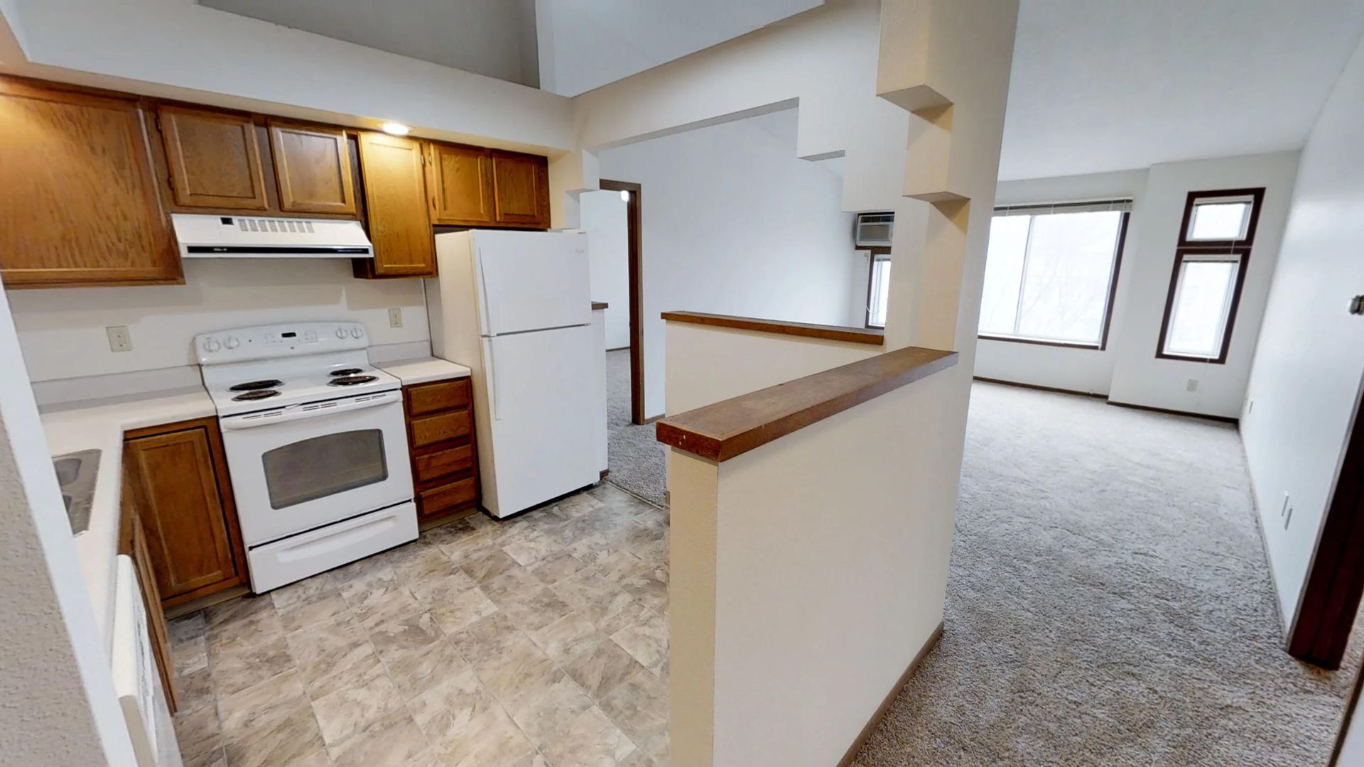 Ames Apartment: 245 Sinclair