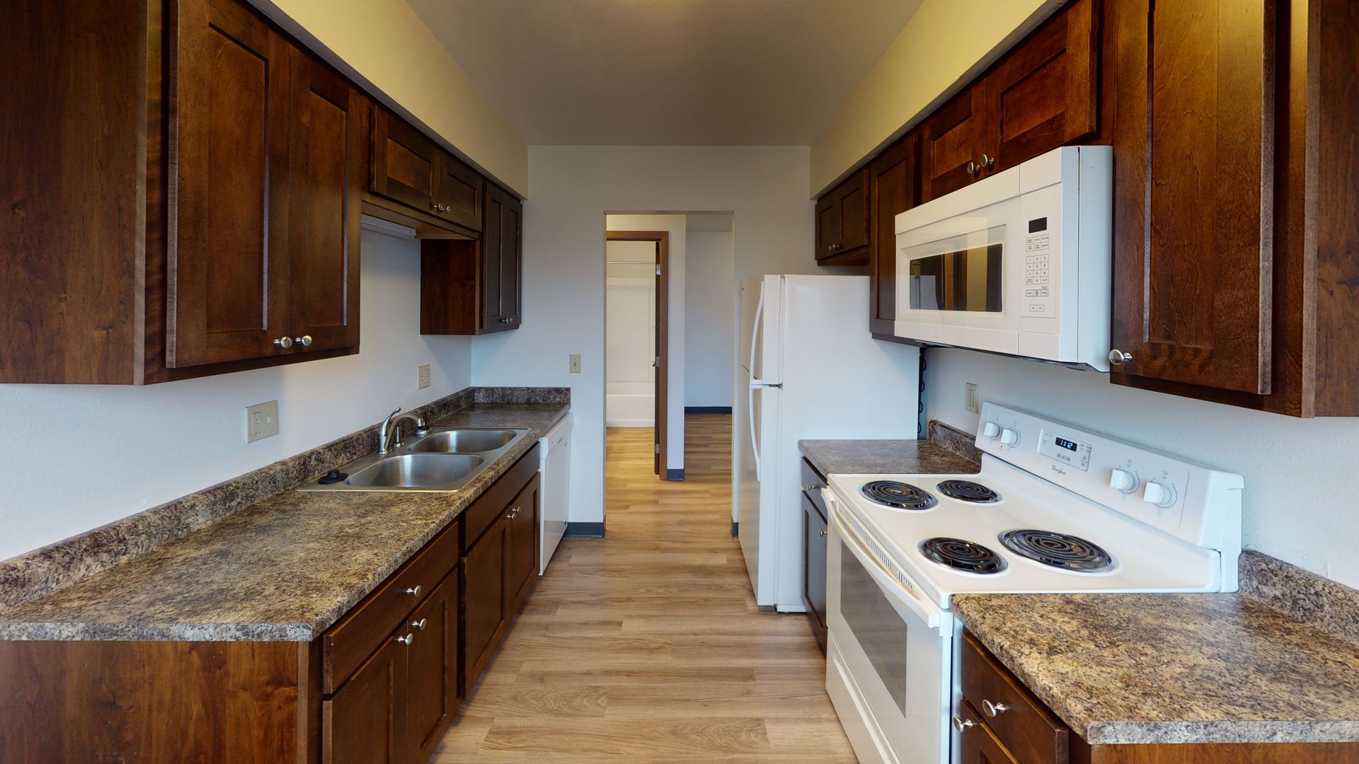 Ames Apartment: 714 24th