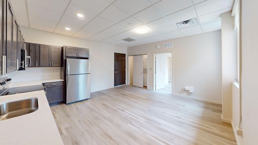 1 Bedroom Apartment Available NOW!