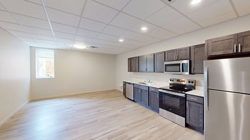 2 Bedroom Apartment Available NOW! – photo 1