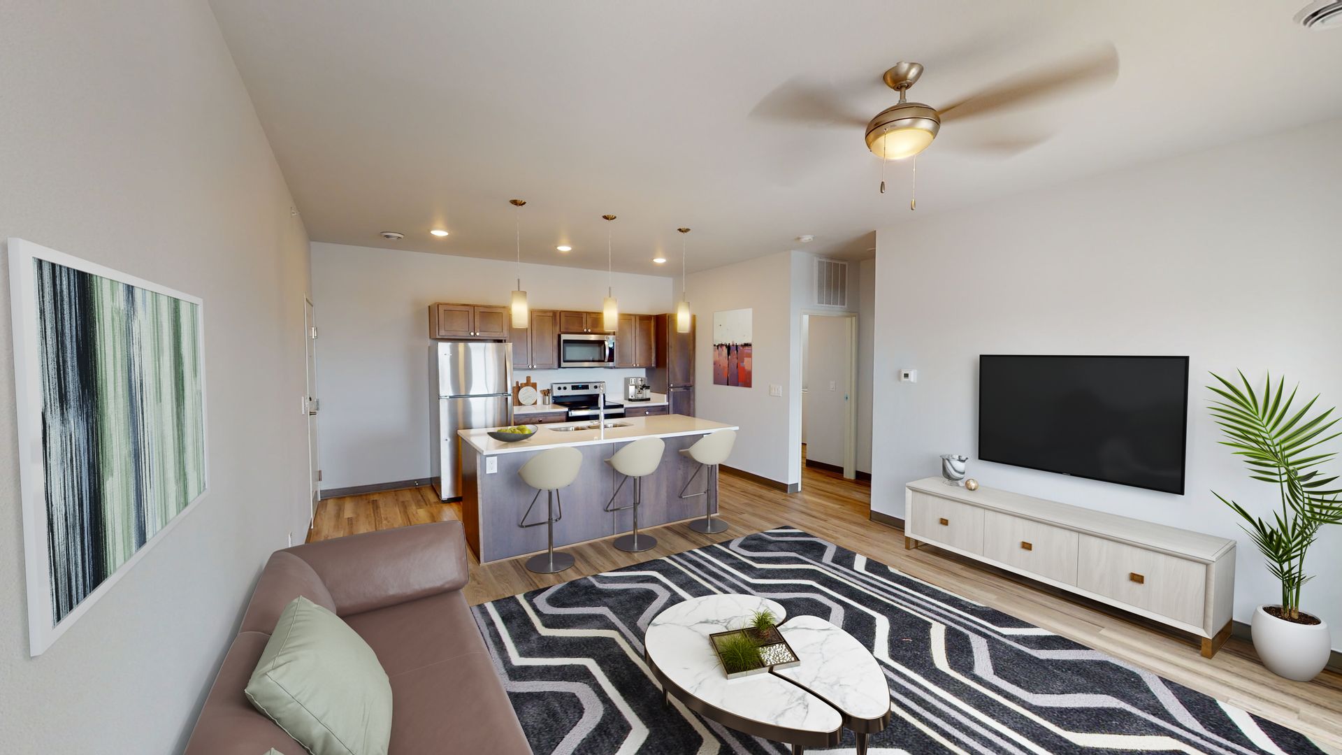 Boone Apartment: 1010 Ida Pl.