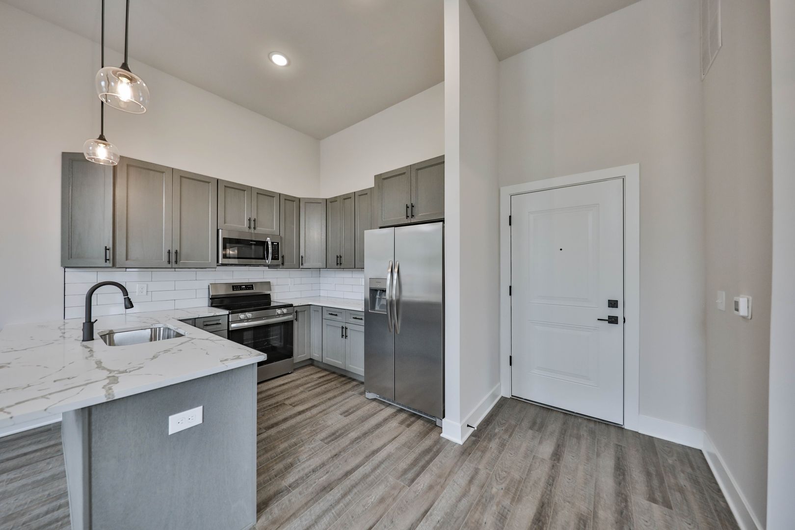 Bangor Apartment: 25 Broadway