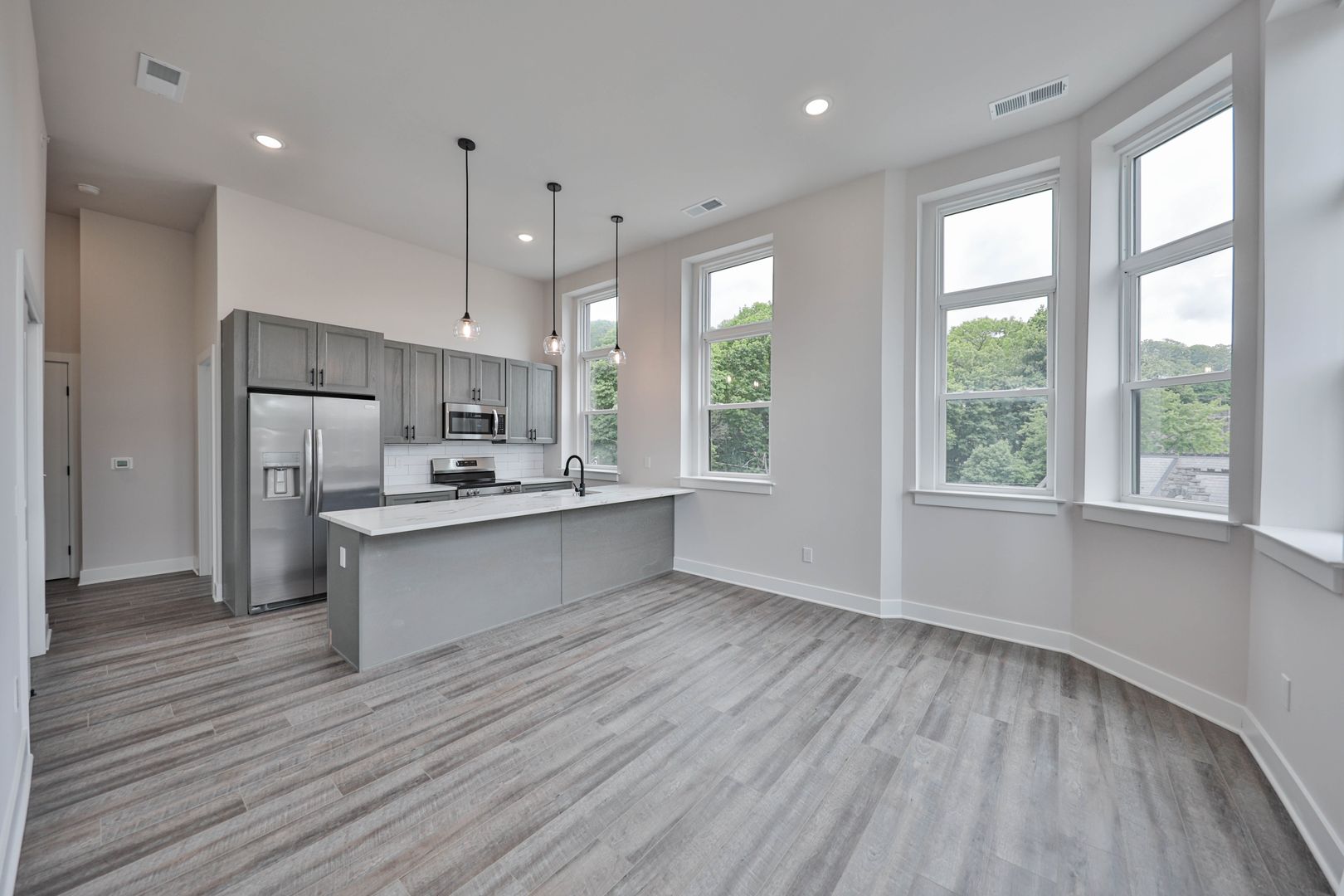 Bangor Apartment: 25 Broadway