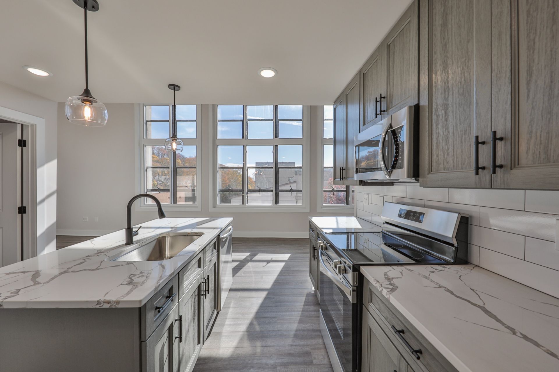 Bangor Apartment: 25 Broadway