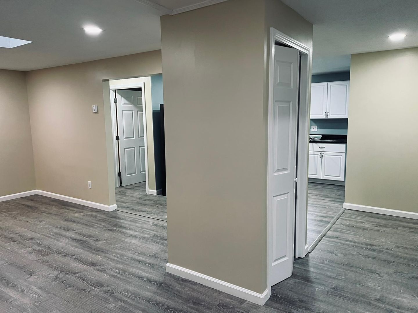 Chicopee Apartment: 1036 Chicopee Street