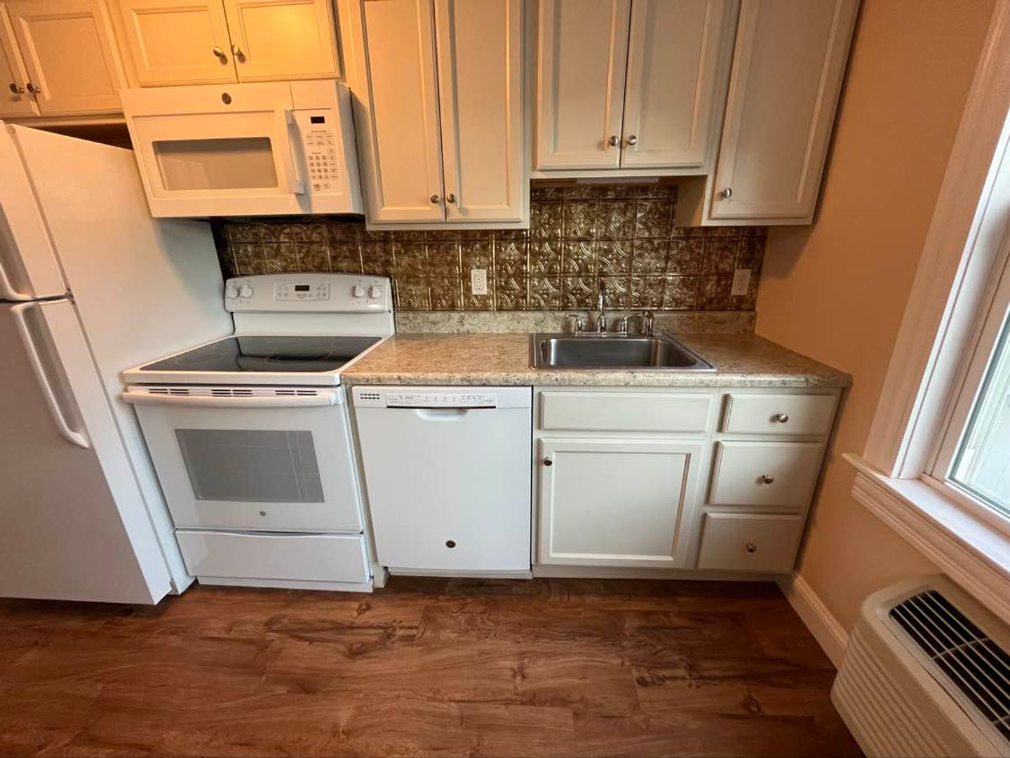 Charming 1-Bedroom Apartment in Dalton