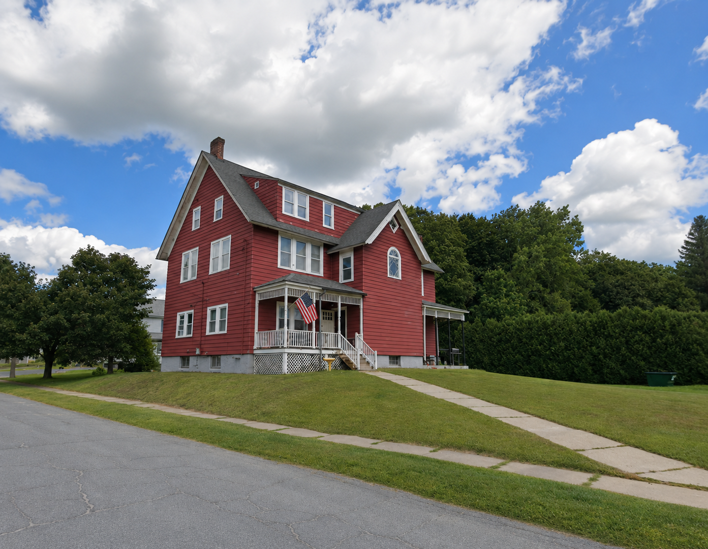 Dalton Apartment: 40-44 Daly Avenue