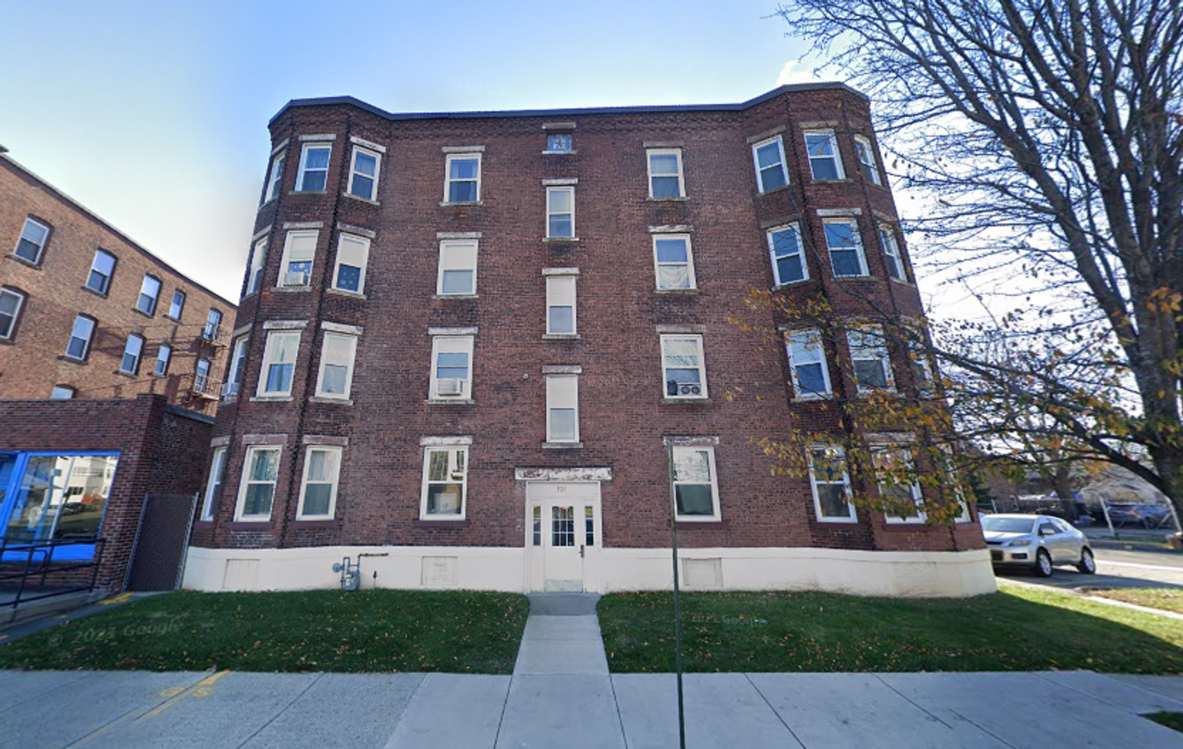 Chicopee Apartment: 801 Chicopee Street