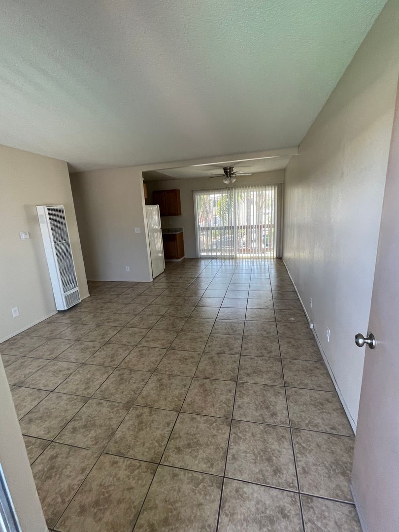 1055 Street 25, Imperial Beach, CA 91932