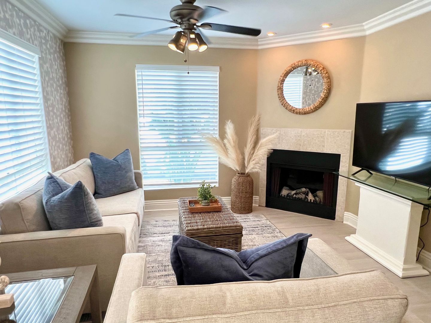 Imperial Beach House: 243 Ebony Avenue # 7