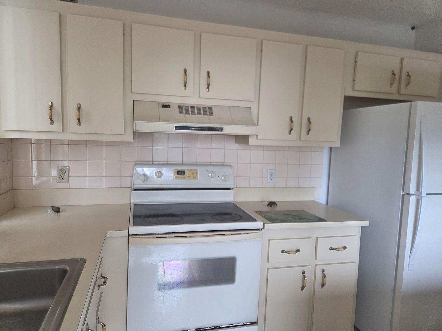 Lauderhill Apartment: 4222 Inverrary Blvd #4309