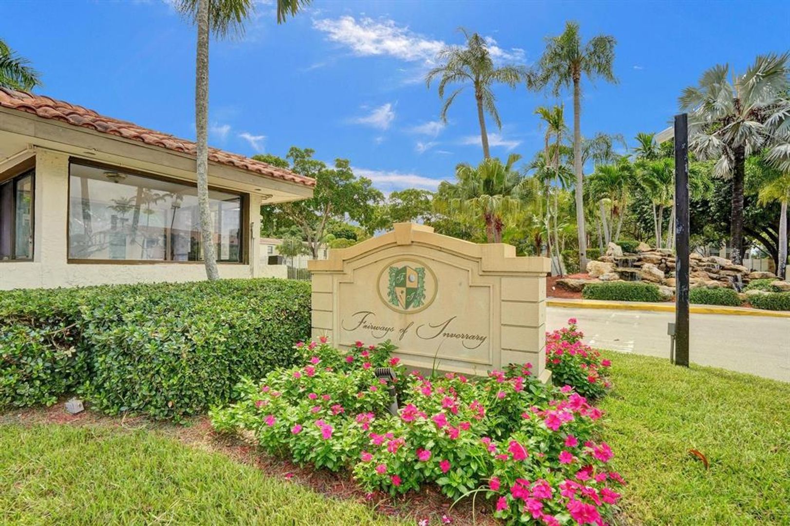 Lauderhill Apartment: 4222 Inverrary Blvd #4309