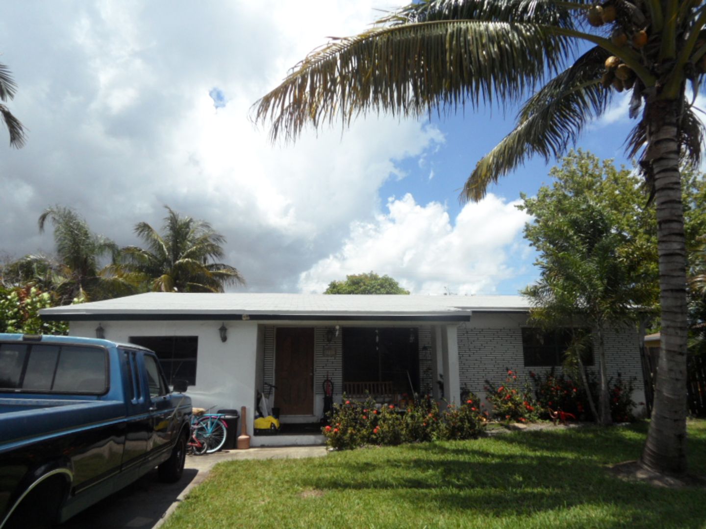 Dania Beach House: 2781 SW 47 STREET
