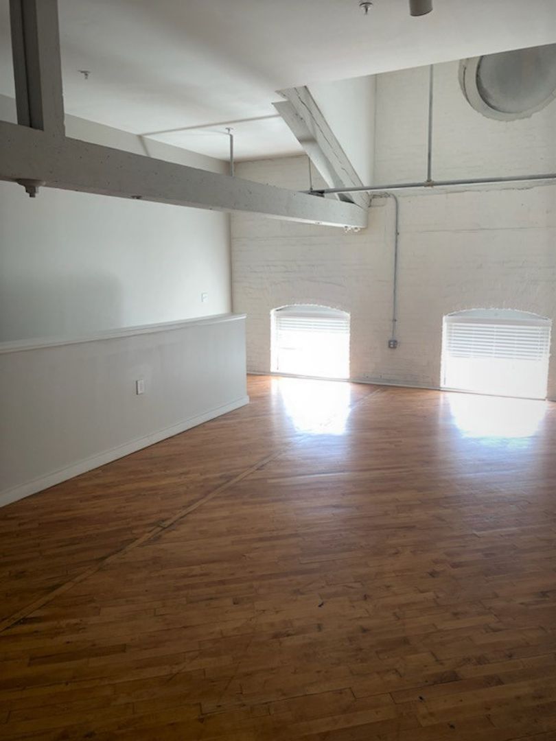 333 Court St, Apt 321, Allentown, PA 18101