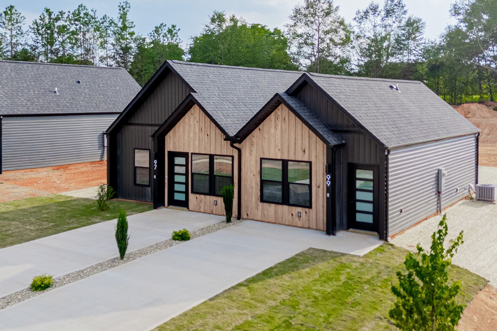 Chesnee Apartment: Hidden Lake Drive