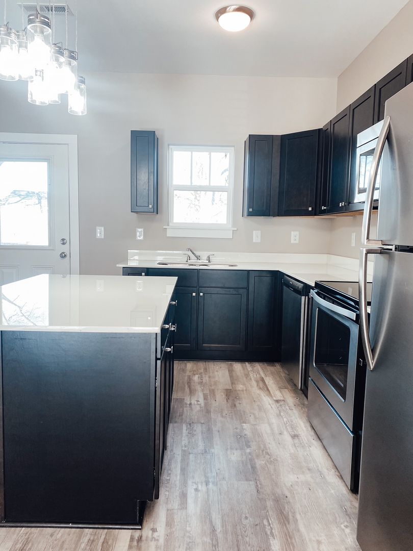 Wellford Apartment: Heavenly Place