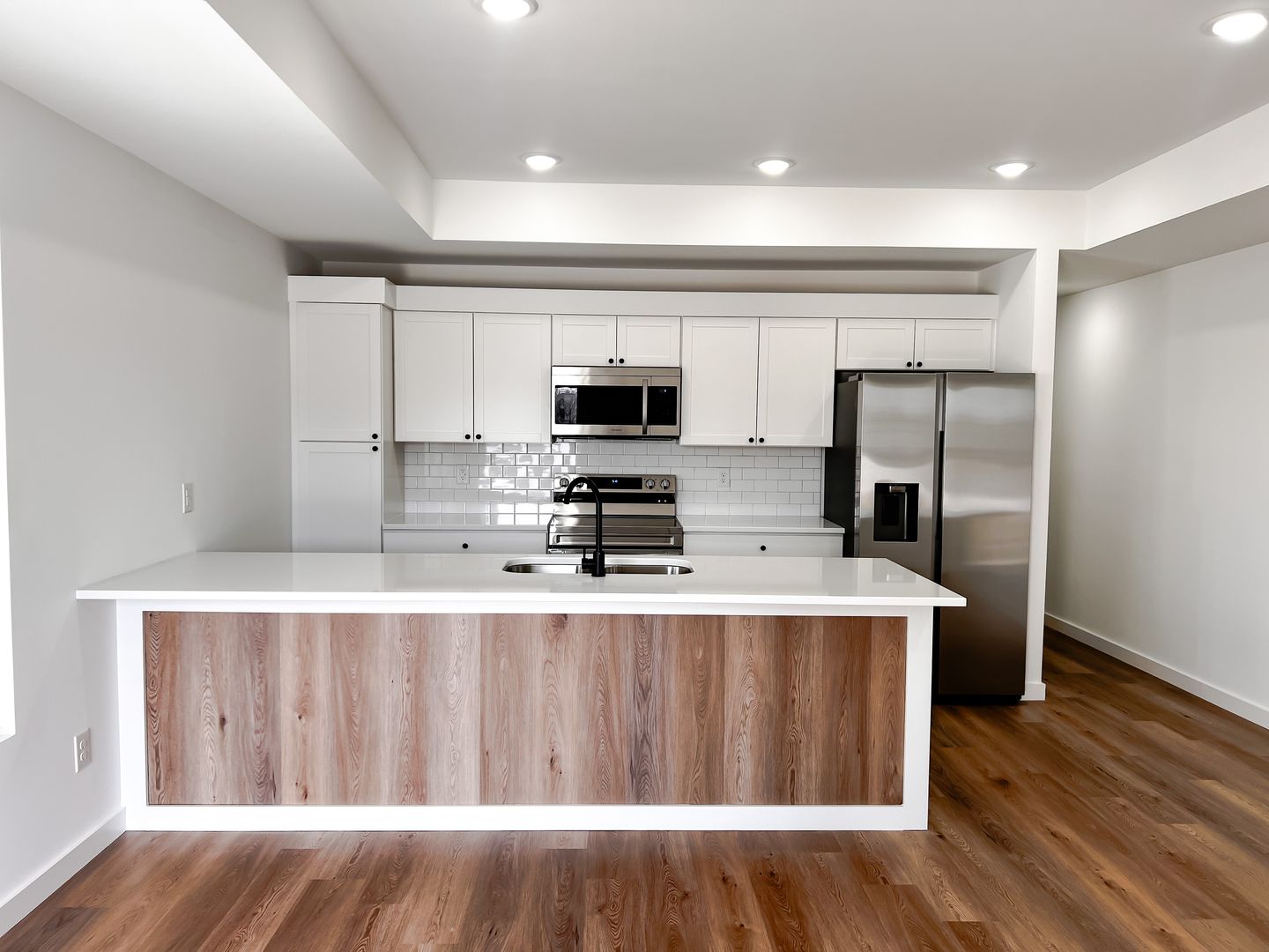 Inman Apartment: Brother Arthur Trail