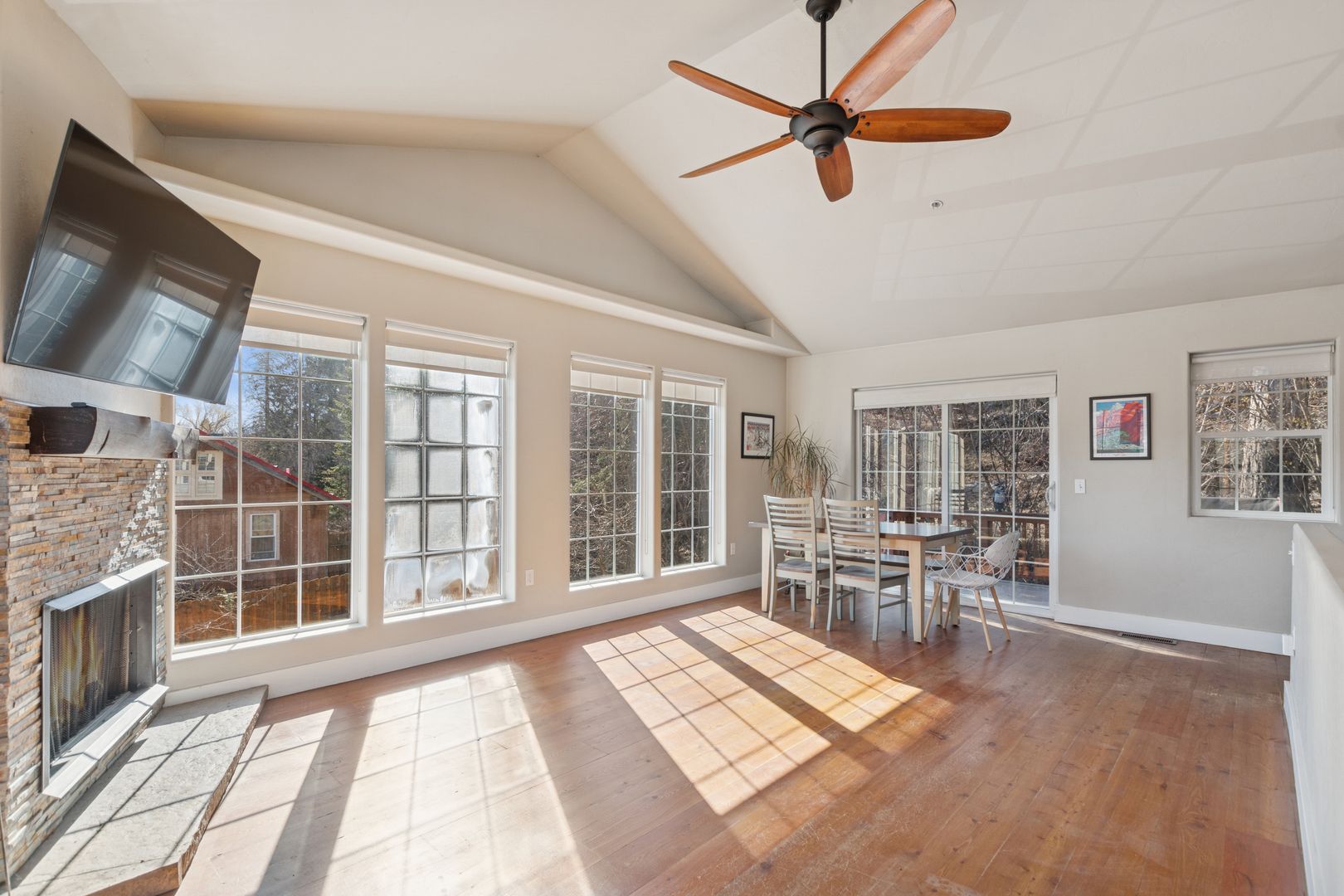 Whitefish House: 636 Obrien Ave