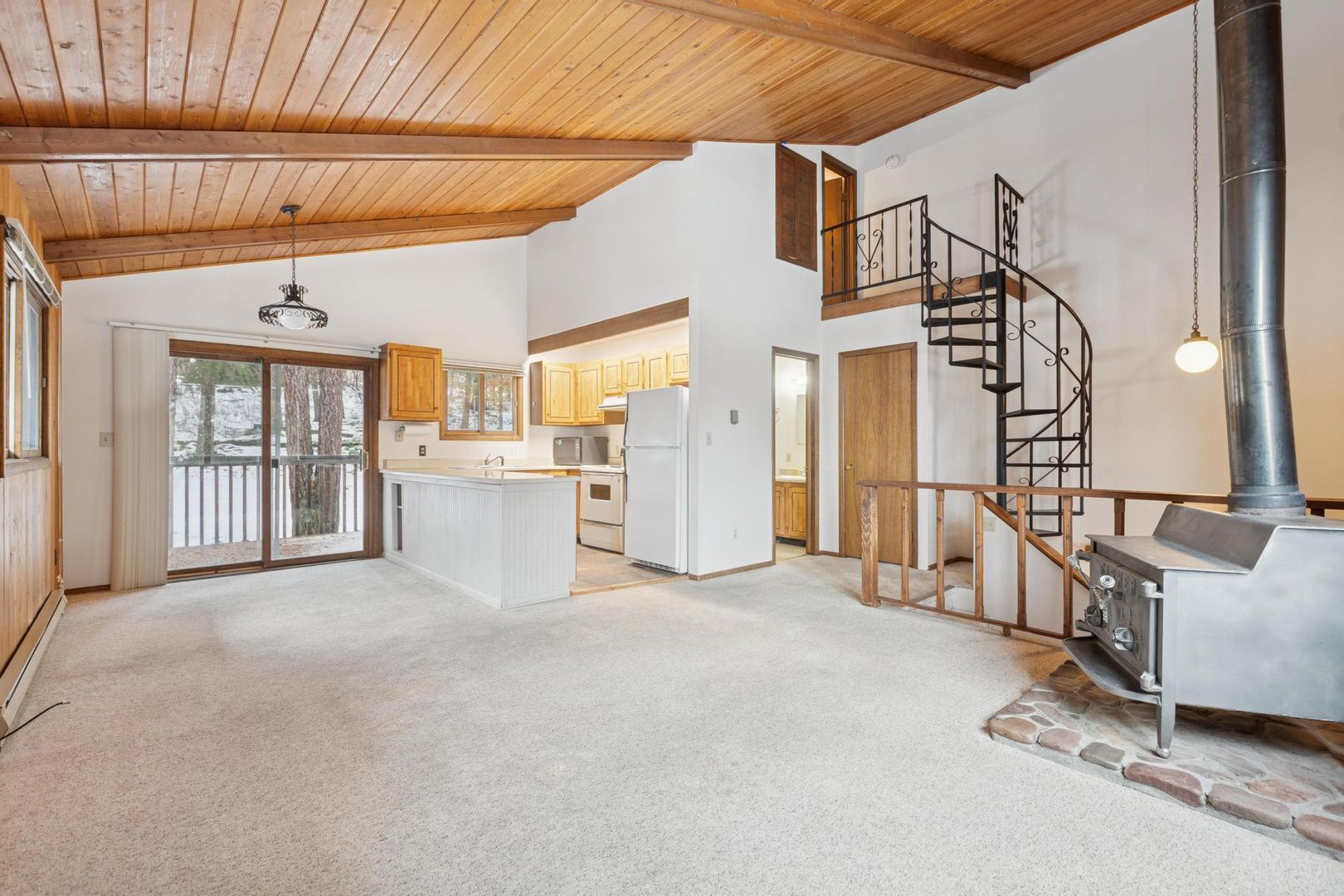 Whitefish House: 606 Wisconsin Ave