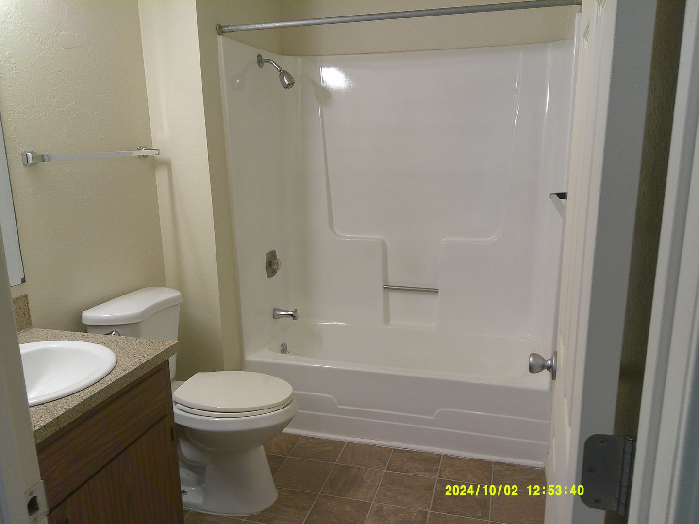 Clearview Apartments 6 of 27