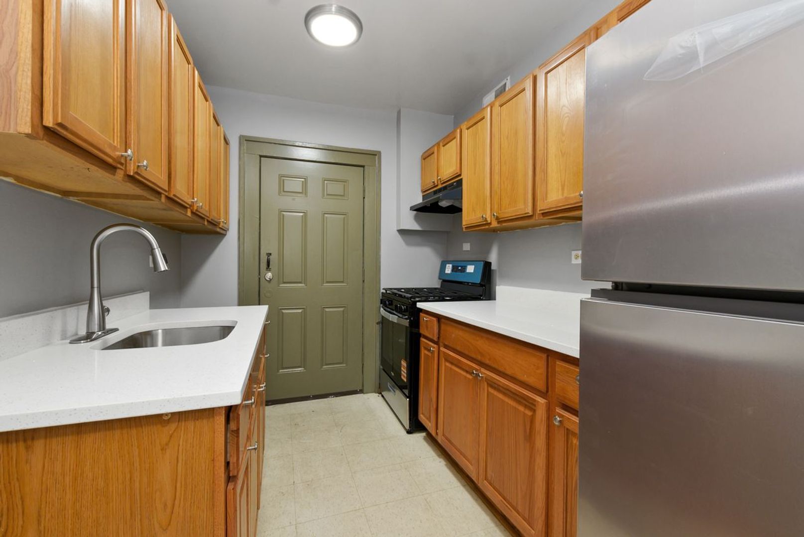 Chicago Apartment: 4737-43 W. 65th St