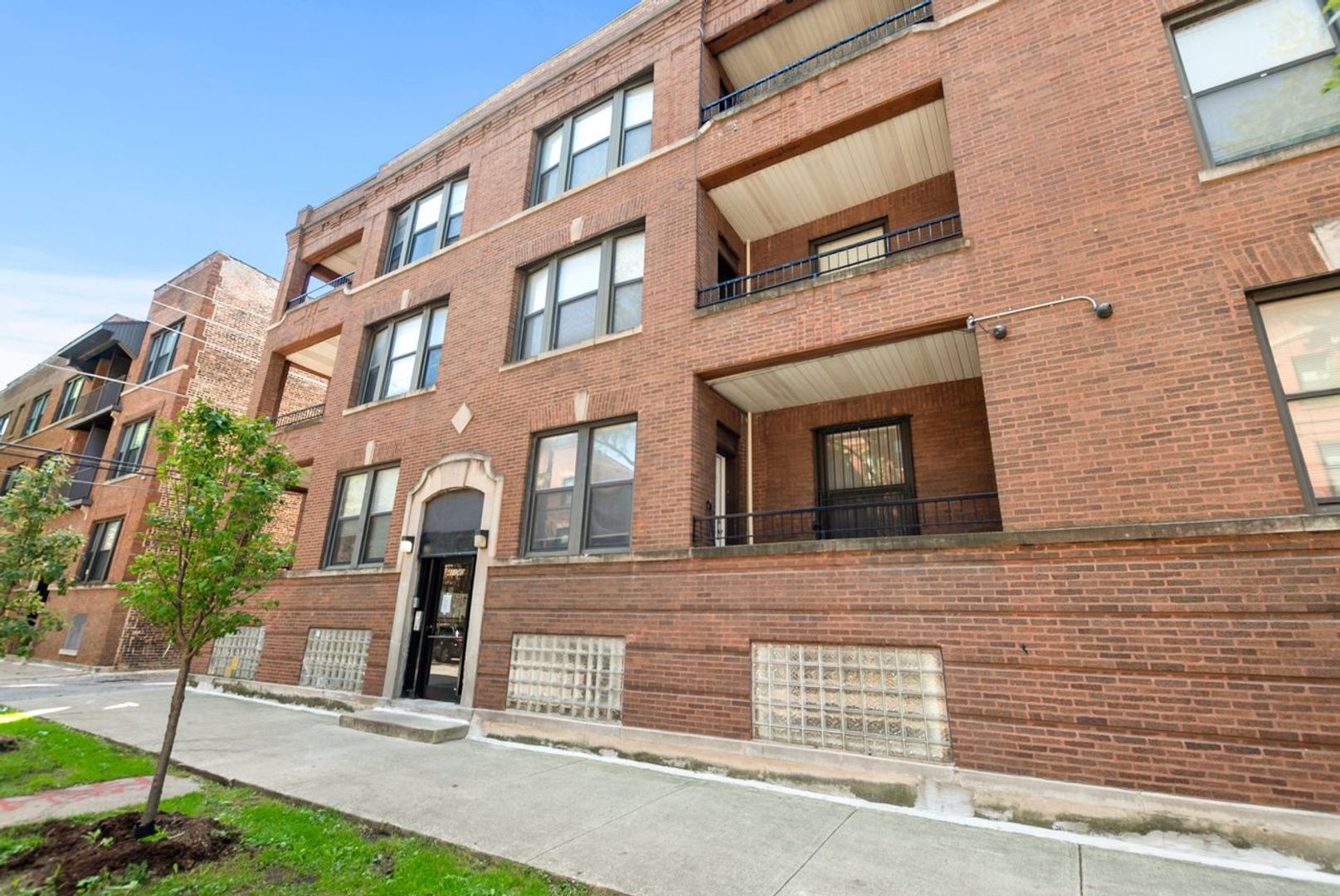 Chicago Apartment: 6203 S. Martin Luther King Dr. Chicago, IL 60637