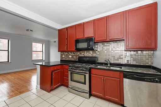 Two Bedroom Unit in South Shore – photo 1
