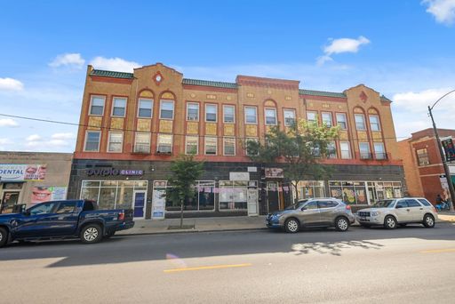 Retail/Office Space Along Busy Kedzie Corridor – photo 1