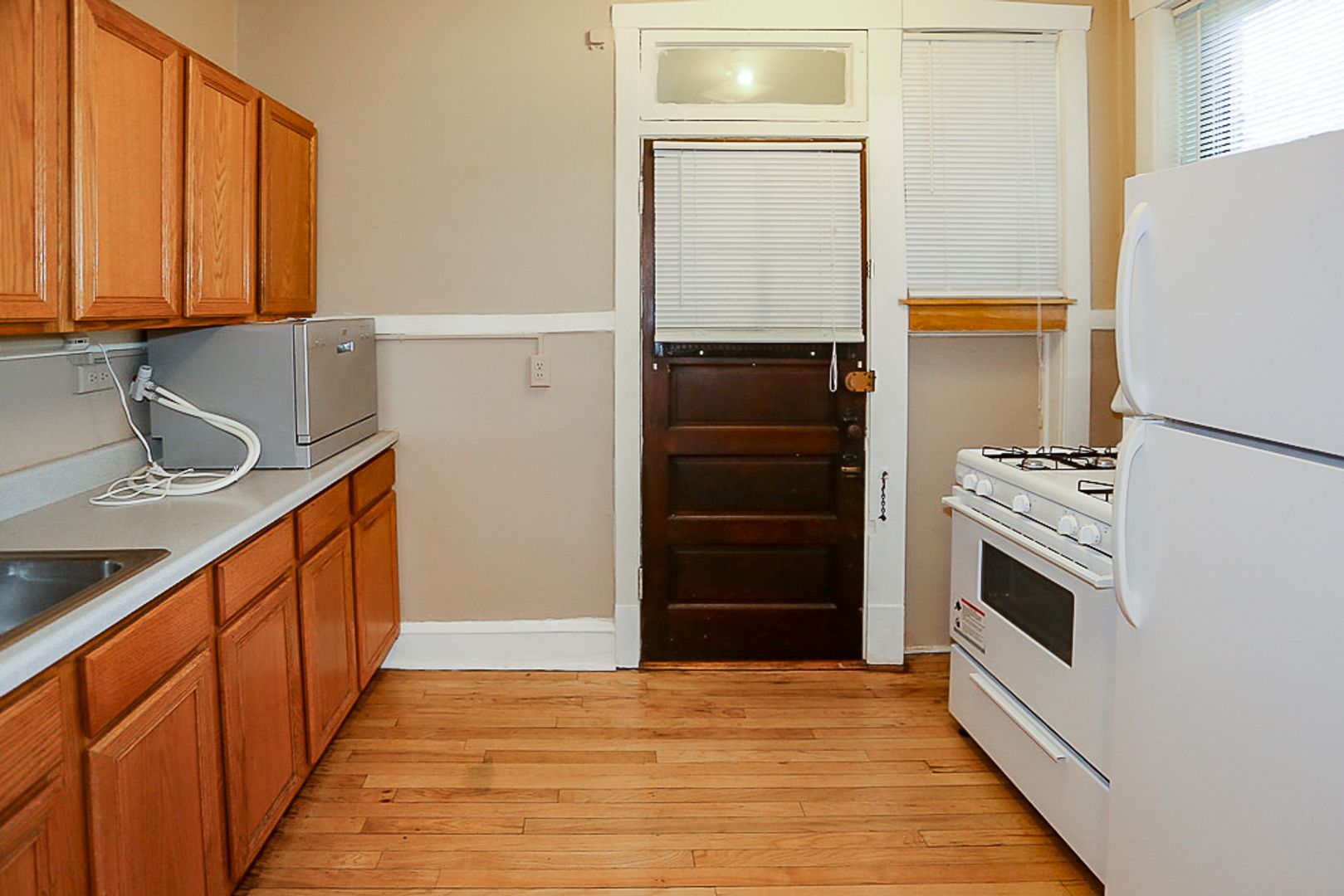 Chicago Apartment: 630 W. Arlington Pl.