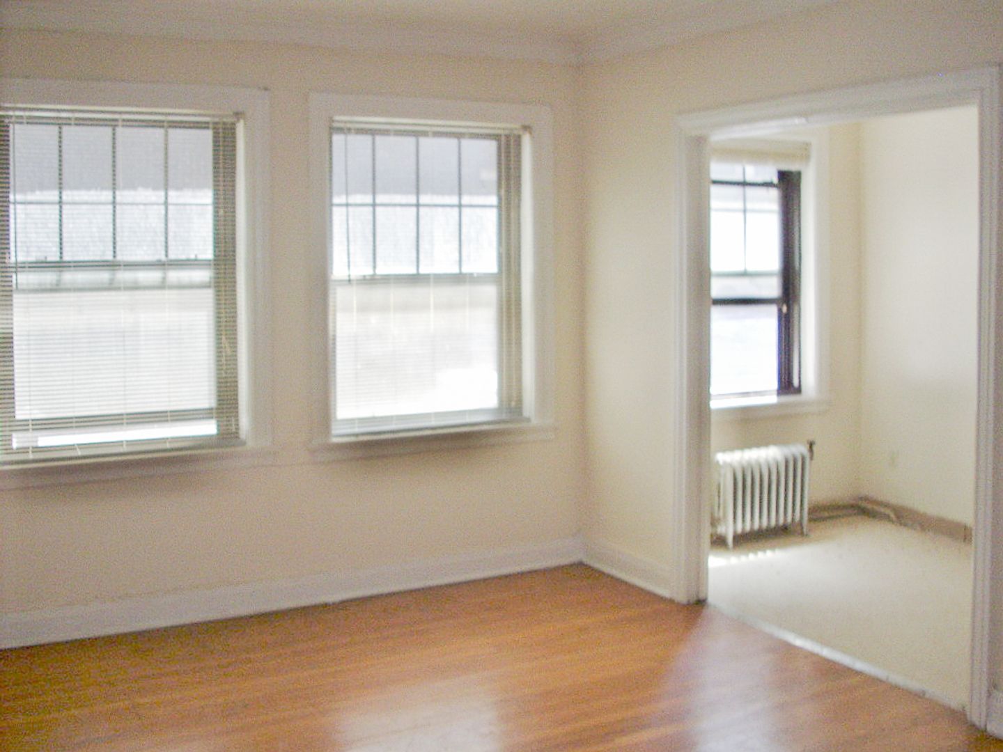 Chicago Apartment: 540 W. Briar Pl.