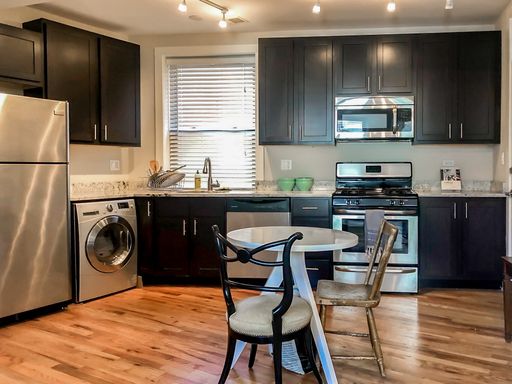Modern 1-Bed Rehab * Laundry In-Unit * Central Air * Dishwasher – photo 1