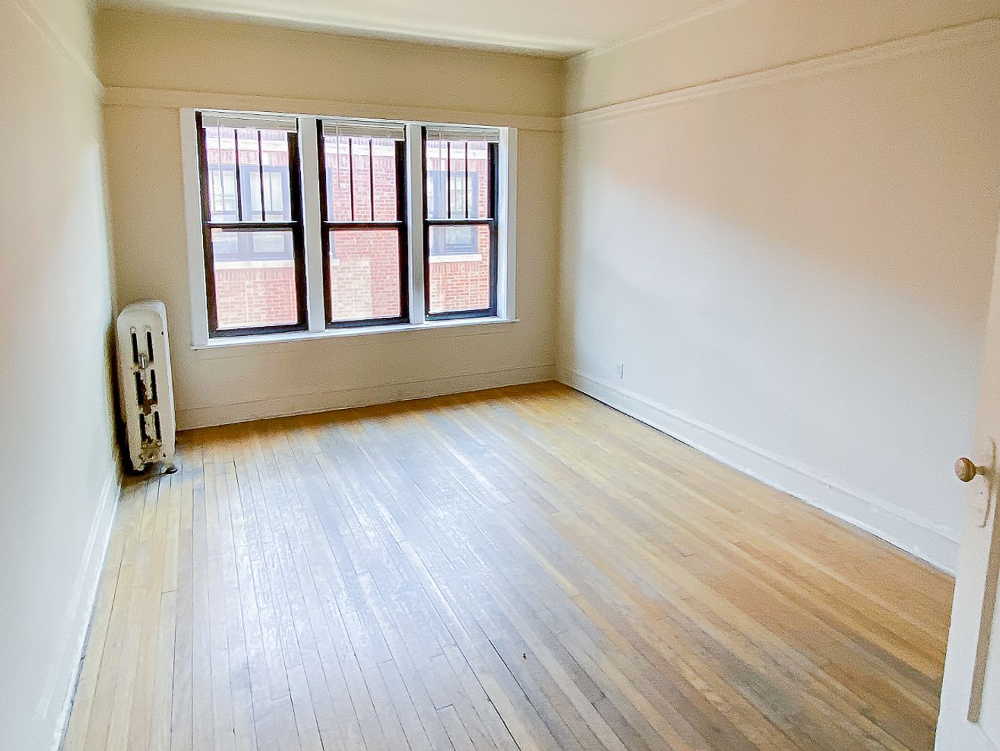 Chicago Apartment: 630 W. Arlington Pl.