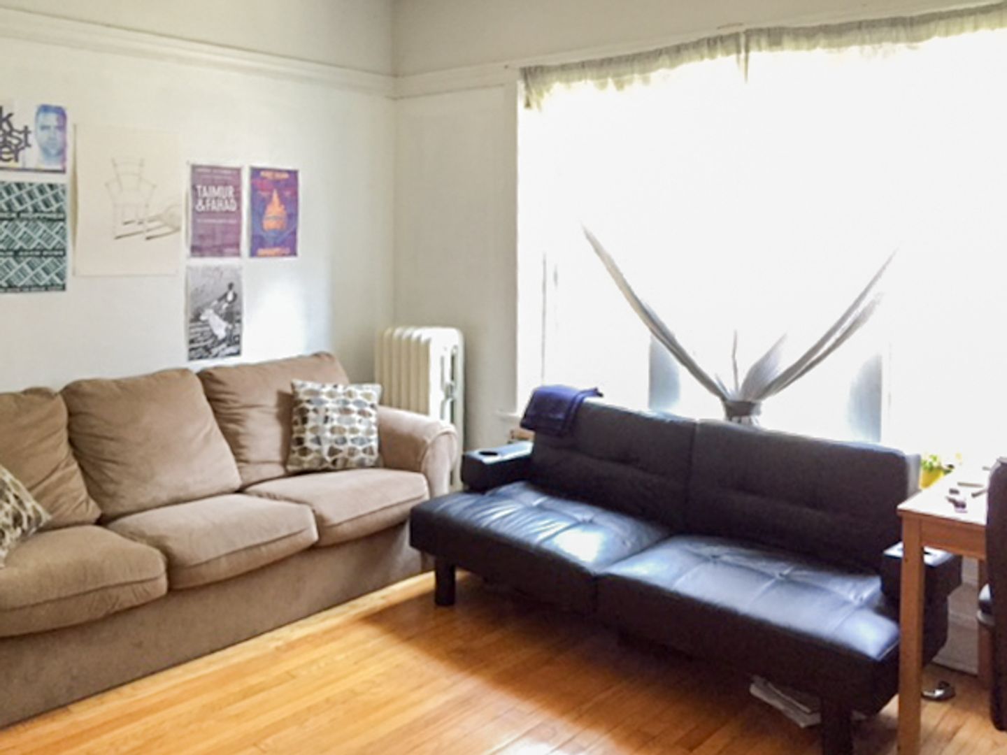 Chicago Apartment: 630 W. Arlington Pl.
