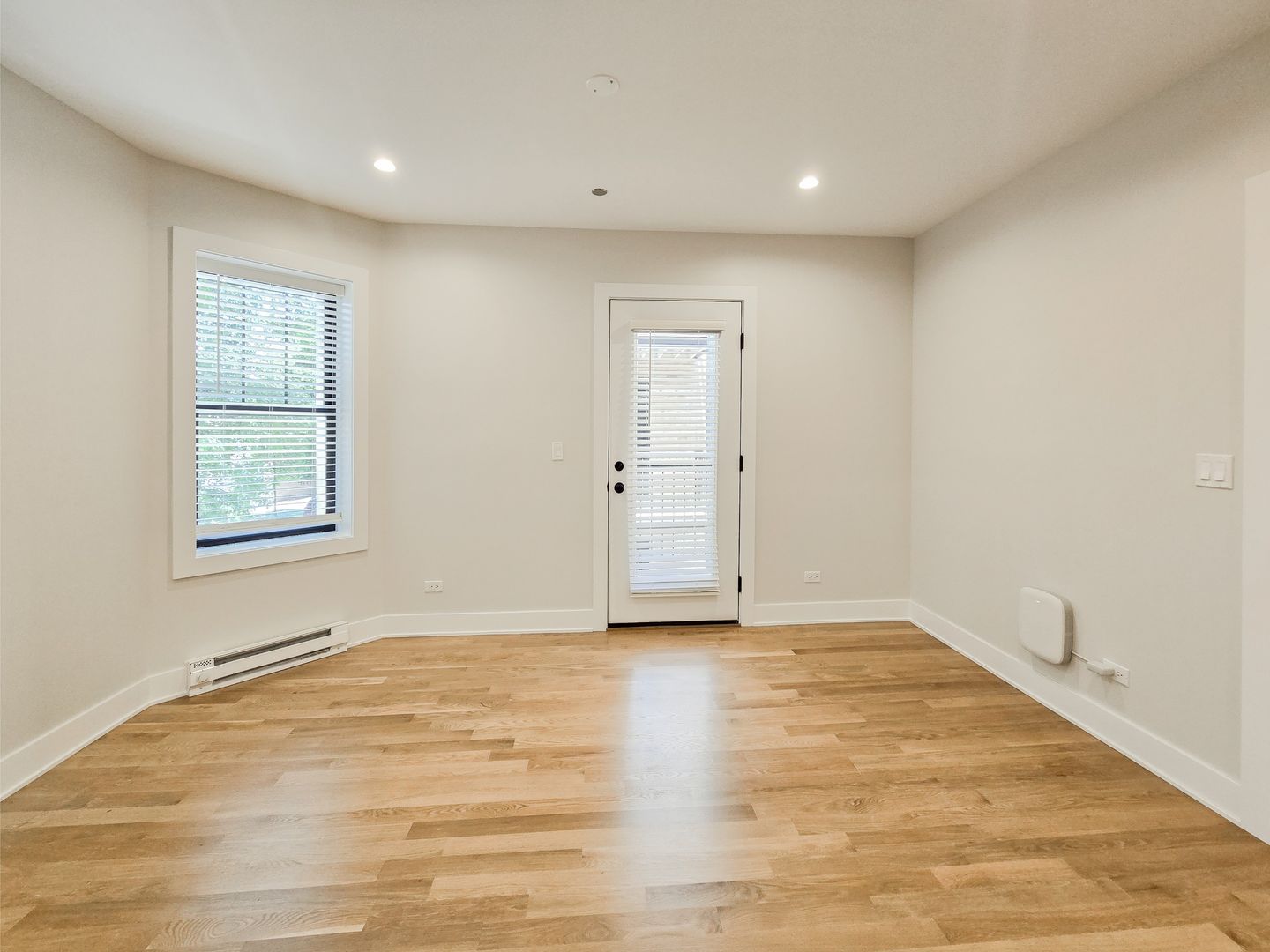 Chicago Apartment: 2237 N. Bissell St.