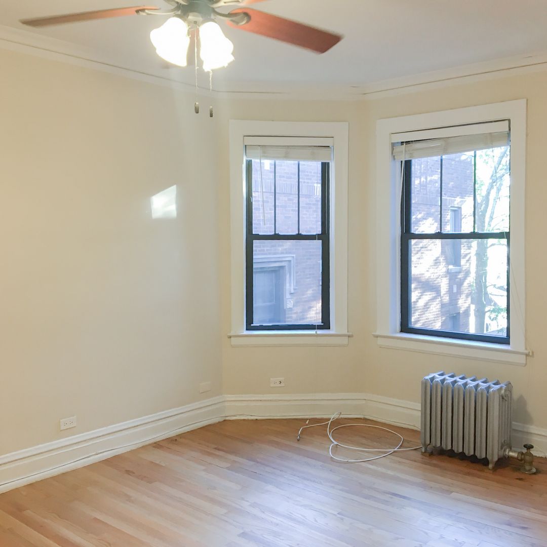 Chicago Apartment: 4715 N. Leavitt St.